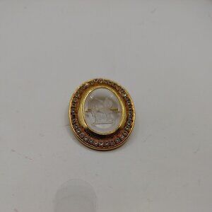 BROOCH/PIN Intaglio Carved Cameo CLEAR Rhinestone Gold- Tone VTG